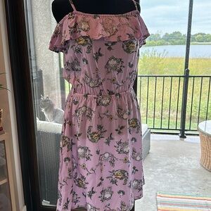 Brand New! Hot Topic M